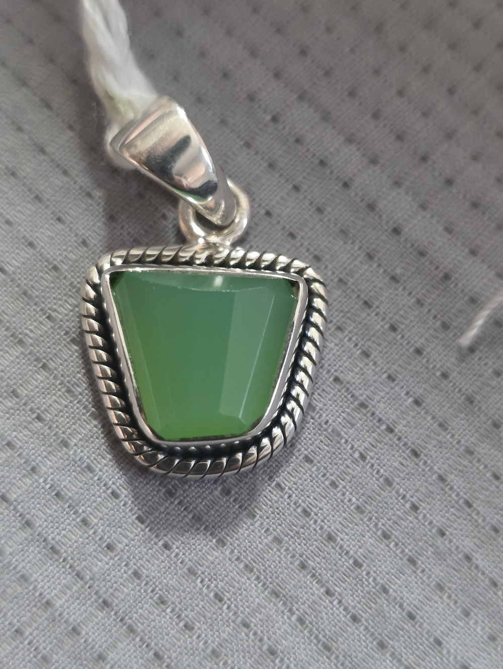 Green Chrysoprase Sterling Silver Rope-Frame Pendant